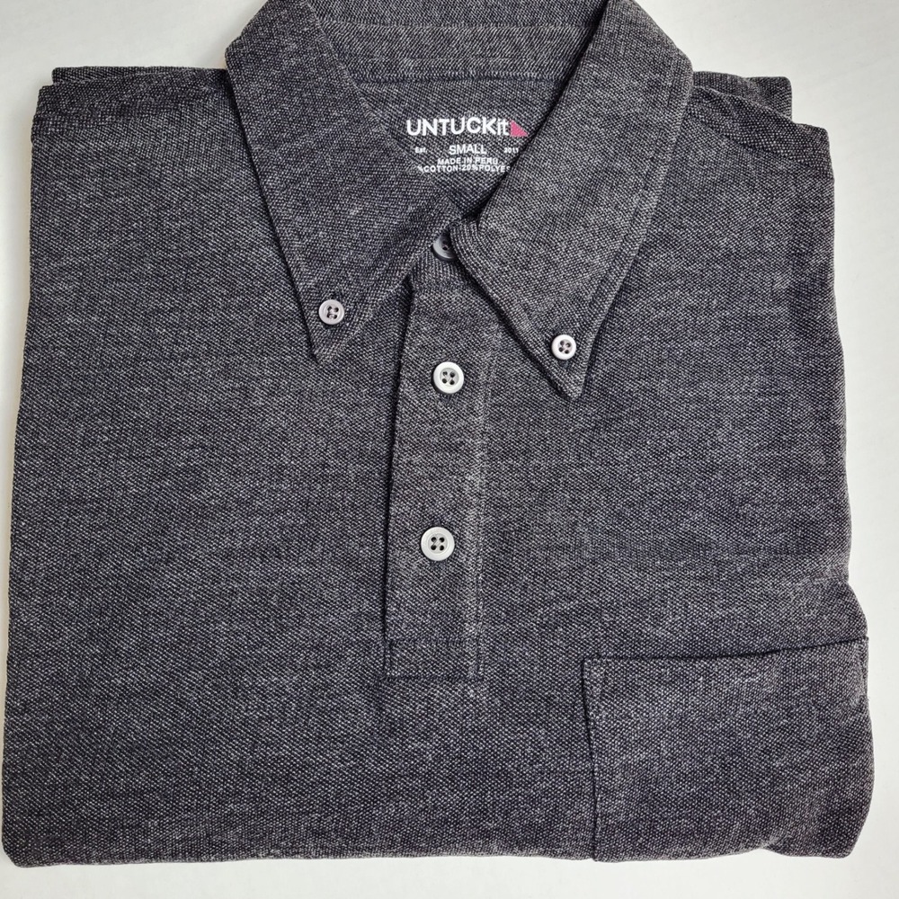 UNTUCKit Men's Small Zingaro Charcoal Short Sleeve Polo Shirt Pocket Collard NWT